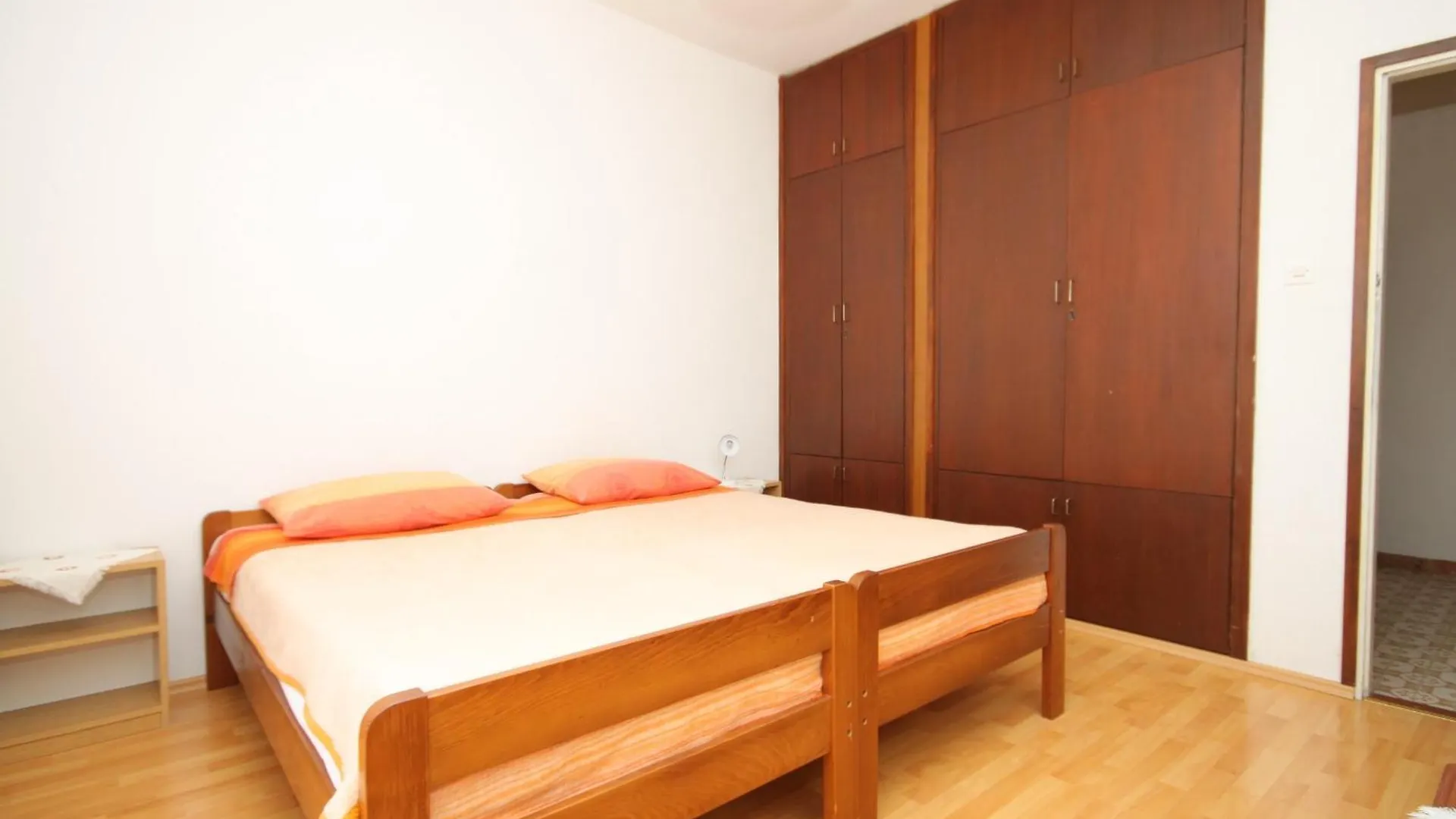 Apartments With A Parking Space Pula - 7647 0*,  Croatia